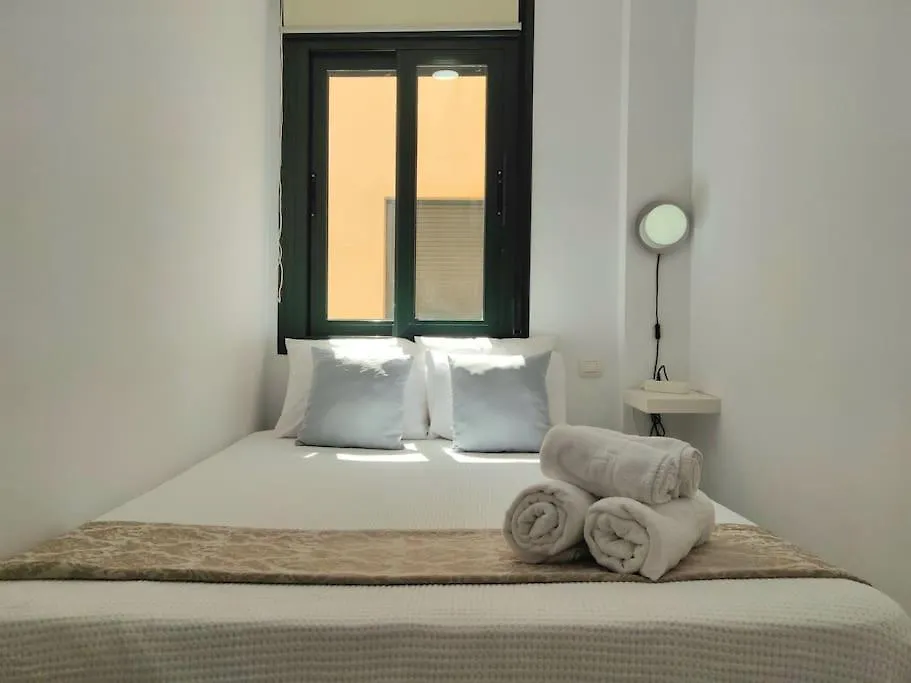 Estudio Con Gran Terraza Junto Al Centro Historico Malaga Apartment